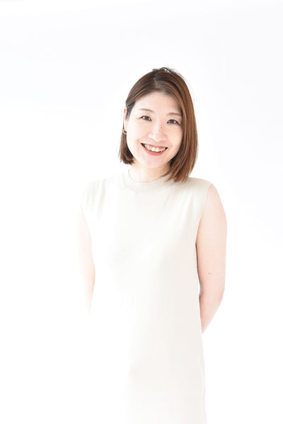 小沢ひとみ