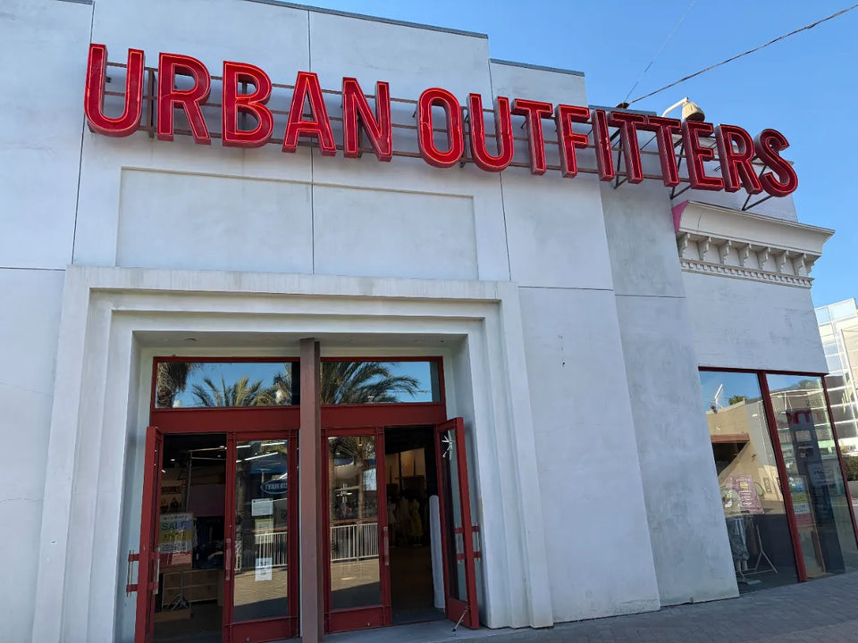 URBAN OUTFITTERSのグローバル戦略：日本製品の強みを活かしたライフスタイルキュレーション